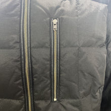 Load image into Gallery viewer, Eddie Beauer down coat XL