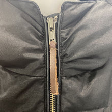 Load image into Gallery viewer, Eddie Beauer down coat XL