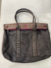 Load image into Gallery viewer, Matt & Nat vintage handbag