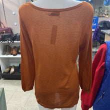 Load image into Gallery viewer, Ca Va De Soi sweater L