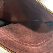 Load image into Gallery viewer, Roots small crossbody