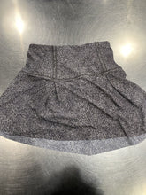 Load image into Gallery viewer, Lululemon print skort 2 Tall
