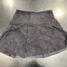 Load image into Gallery viewer, Lululemon print skort 2 Tall
