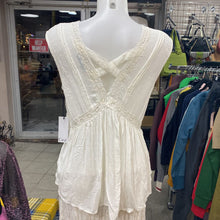 Load image into Gallery viewer, Dex boho top NWT L