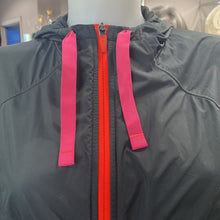 Load image into Gallery viewer, The North Face light zip up jacket M