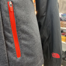 Load image into Gallery viewer, The North Face light zip up jacket M