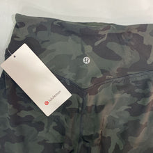 Load image into Gallery viewer, Lululemon Align Jogger Crop NWT 4