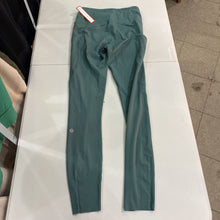 Load image into Gallery viewer, Lululemon leggings 4