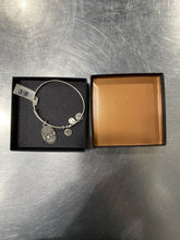 Load image into Gallery viewer, Alex & Ani "Because I Love You" pendant bracelet