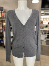 Load image into Gallery viewer, Banana Republic merino wool cardi NWT M