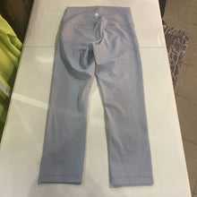 Load image into Gallery viewer, Lululemon cropped leggings 6