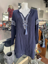 Load image into Gallery viewer, Roots embroidered crinkle cotton tunic/dress S