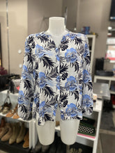 Load image into Gallery viewer, Olsen floral top 12