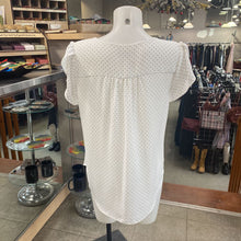 Load image into Gallery viewer, Philosophy flowy polka dot top M