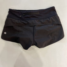 Load image into Gallery viewer, Lululemon lined shorts 2