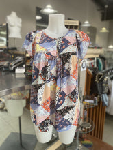 Load image into Gallery viewer, Gap patchwork print flowy top M