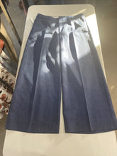 Load image into Gallery viewer, Banana Republic blake cropped pants 8