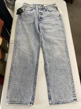 Load image into Gallery viewer, Rag & Bone high rise ankle straight 28 NWT