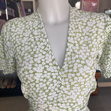 Load image into Gallery viewer, Faithfull the Brand floral dress 4