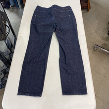 Load image into Gallery viewer, Pilcro ankle jeans 28