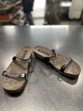 Load image into Gallery viewer, Mephisto crystal/patent straps sandals 38