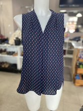 Load image into Gallery viewer, Contemporaine paisley sleeveless top S