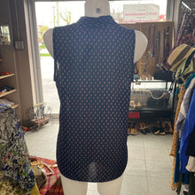Load image into Gallery viewer, Contemporaine paisley sleeveless top S