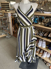 Load image into Gallery viewer, Woven Pink striped maxi dress NWT M