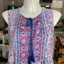 Load image into Gallery viewer, Lucky Brand peplum flowy top NWT S