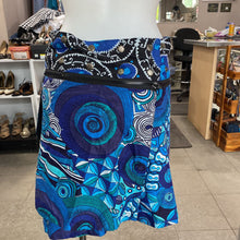 Load image into Gallery viewer, Tempol reversible adjustable snap waist skirt O/S