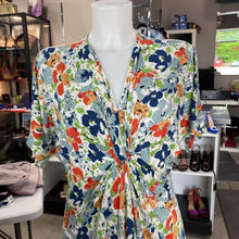 Load image into Gallery viewer, Lauren Ralph Lauren floral midi dress M