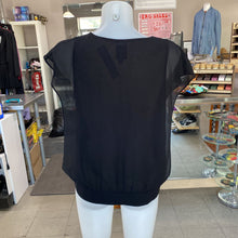 Load image into Gallery viewer, Twik/Simons top M