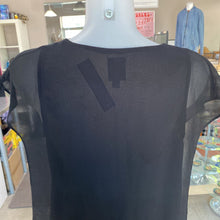 Load image into Gallery viewer, Twik/Simons top M