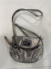 Load image into Gallery viewer, Marc By Marc Jacobs crossbody