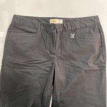 Load image into Gallery viewer, Michael Kors cropped straight leg pants 10