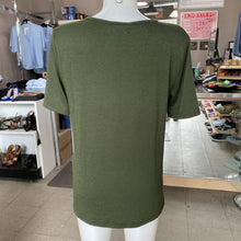 Load image into Gallery viewer, Banana Republic t-shirt S