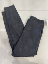 Load image into Gallery viewer, Lululemon Here to There pants 8 NWT