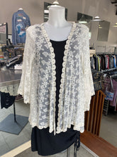 Load image into Gallery viewer, Blue Rain lace open top L