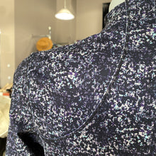 Load image into Gallery viewer, Lululemon zip up 6