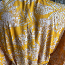 Load image into Gallery viewer, Violet Sky rope tie top/cover up NWT S