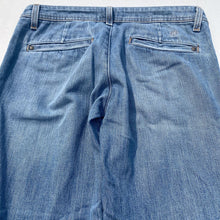 Load image into Gallery viewer, Habitual Delusion cropped jeans 27