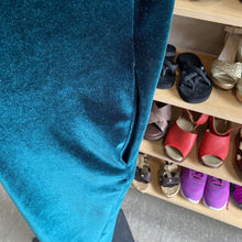 Load image into Gallery viewer, Smash + Tess velour jumper L