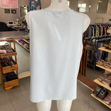 Load image into Gallery viewer, H Halston doubly layer top L