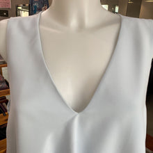 Load image into Gallery viewer, H Halston doubly layer top L