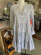Load image into Gallery viewer, Eliza J tiered striped dress NWT 8