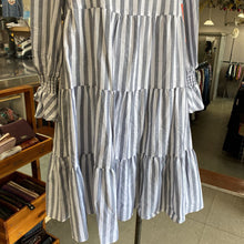 Load image into Gallery viewer, Eliza J tiered striped dress NWT 8