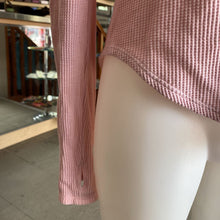 Load image into Gallery viewer, Generation Love waffle knit top M
