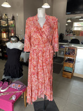 Load image into Gallery viewer, Suncoo wrap dress 12