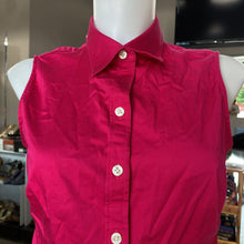 Load image into Gallery viewer, Banana Republic (outlet) sleeveless button up top 8