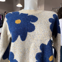 Load image into Gallery viewer, Promod flower sweater XS NWT